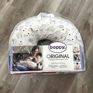 Boppy original nursing pillow
